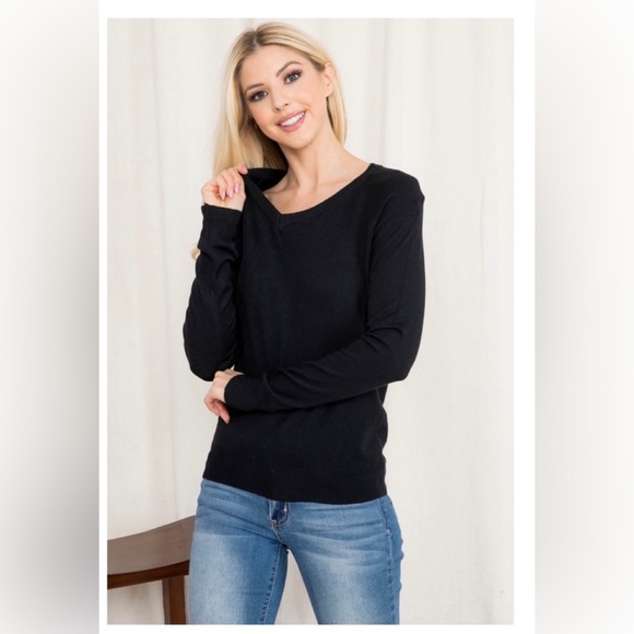 V-neck black long sleeve top - Picture 4 of 6